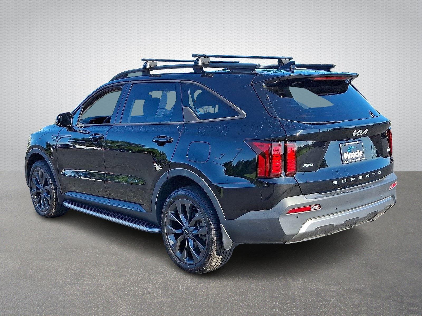 2022 Kia Sorento X-Line EX photo 2