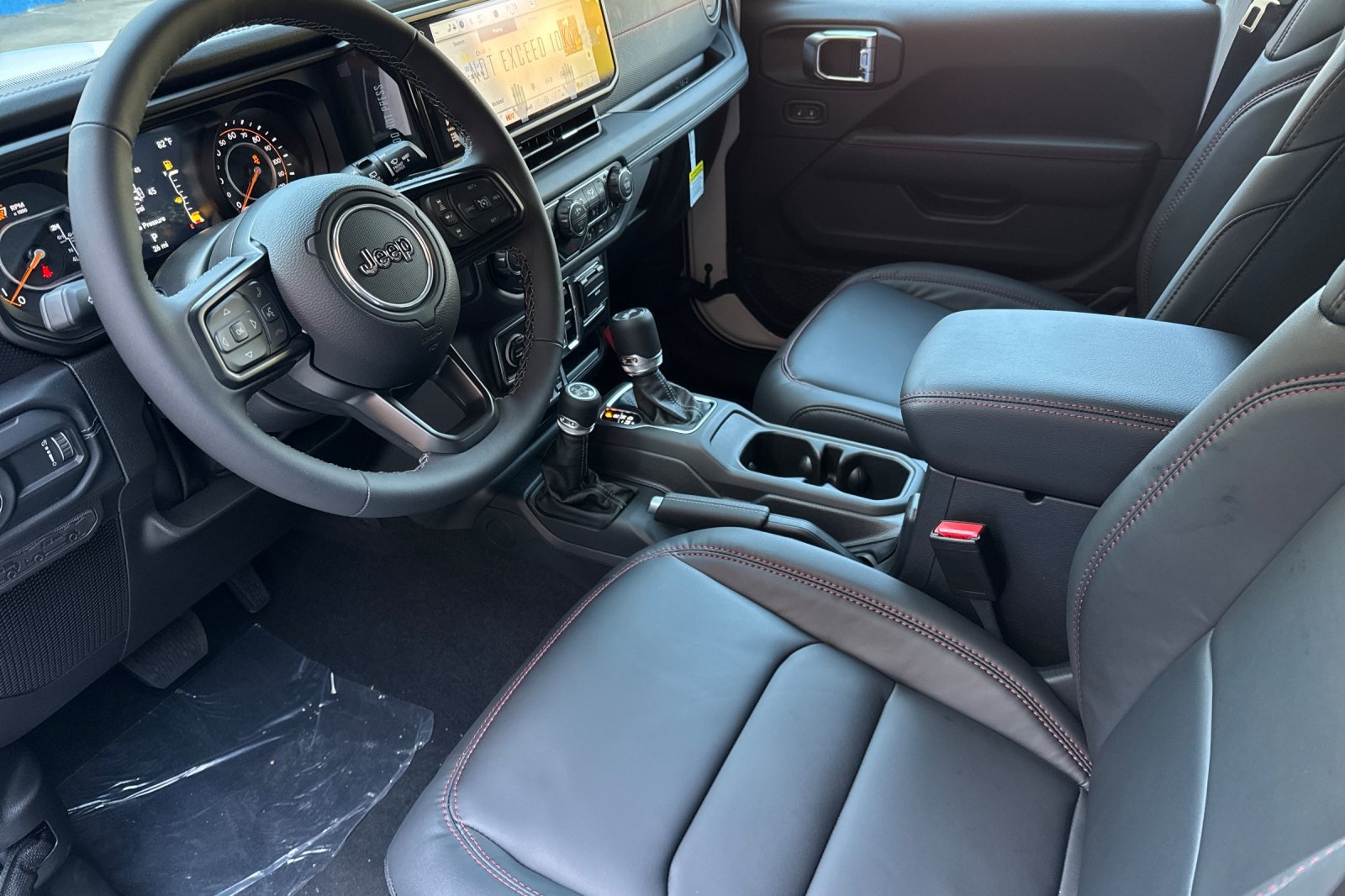 2025 Jeep Wrangler Rubicon X photo 9