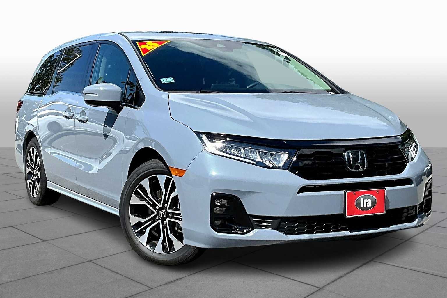 2025 Honda Odyssey Elite photo 2