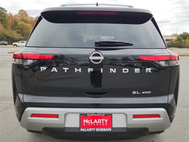 2025 Nissan Pathfinder SL photo 4