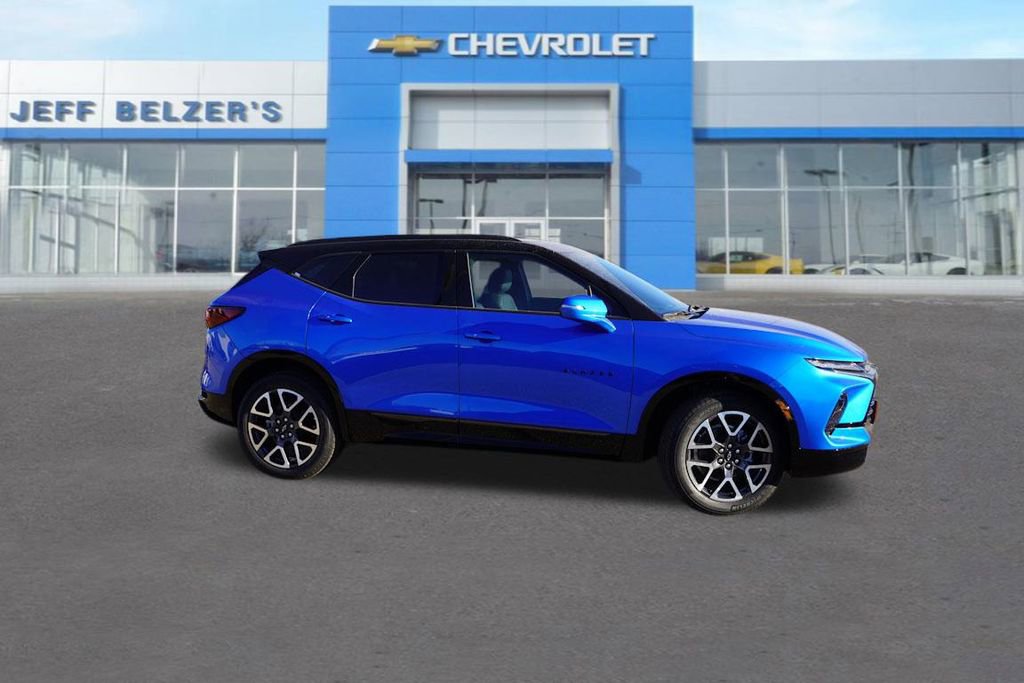 2026 Chevrolet Blazer RS photo 2