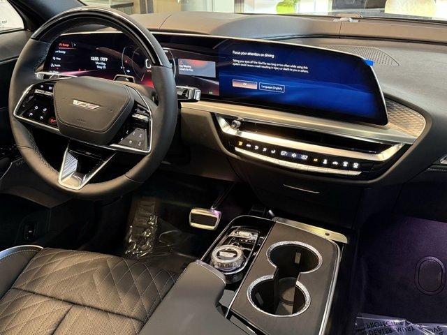 2026 Cadillac Lyriq photo 4