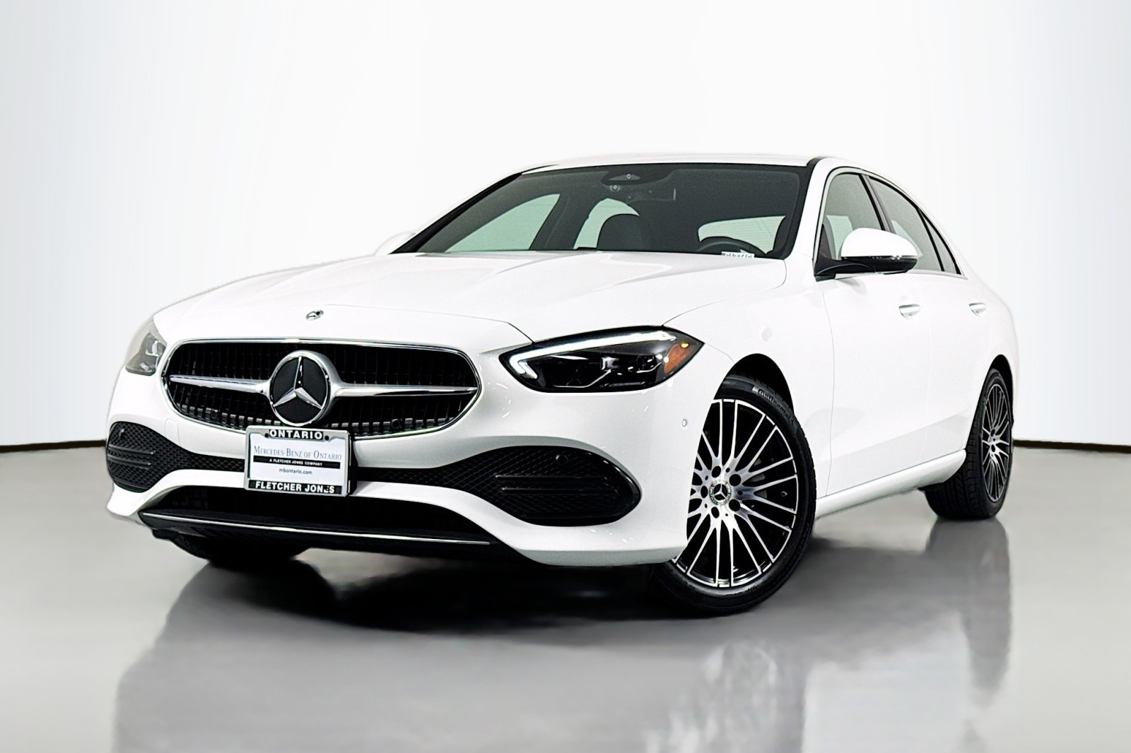 2025 Mercedes-Benz C-Class Sedan C 300's photo