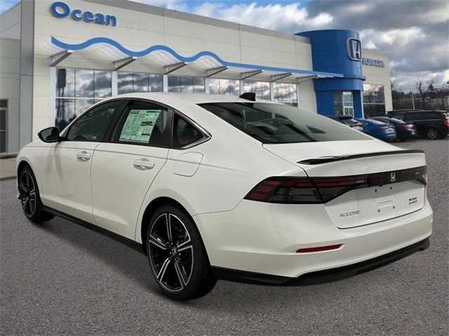 2025 Honda Accord Hybrid Sport photo 3