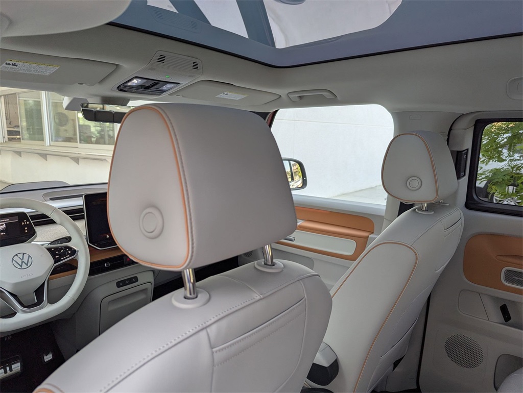 2025 Volkswagen ID. Buzz photo 17