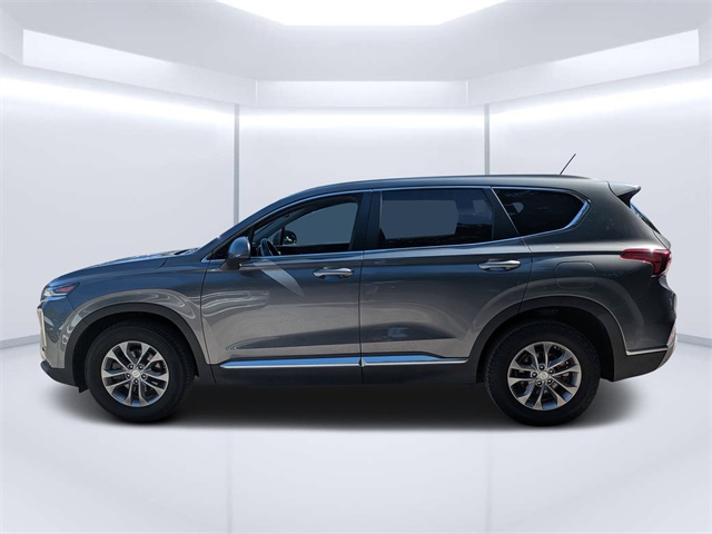 2020 Hyundai Santa Fe SE photo 5