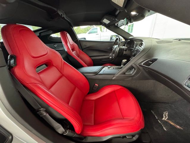 2014 Chevrolet Corvette LT1 photo 17