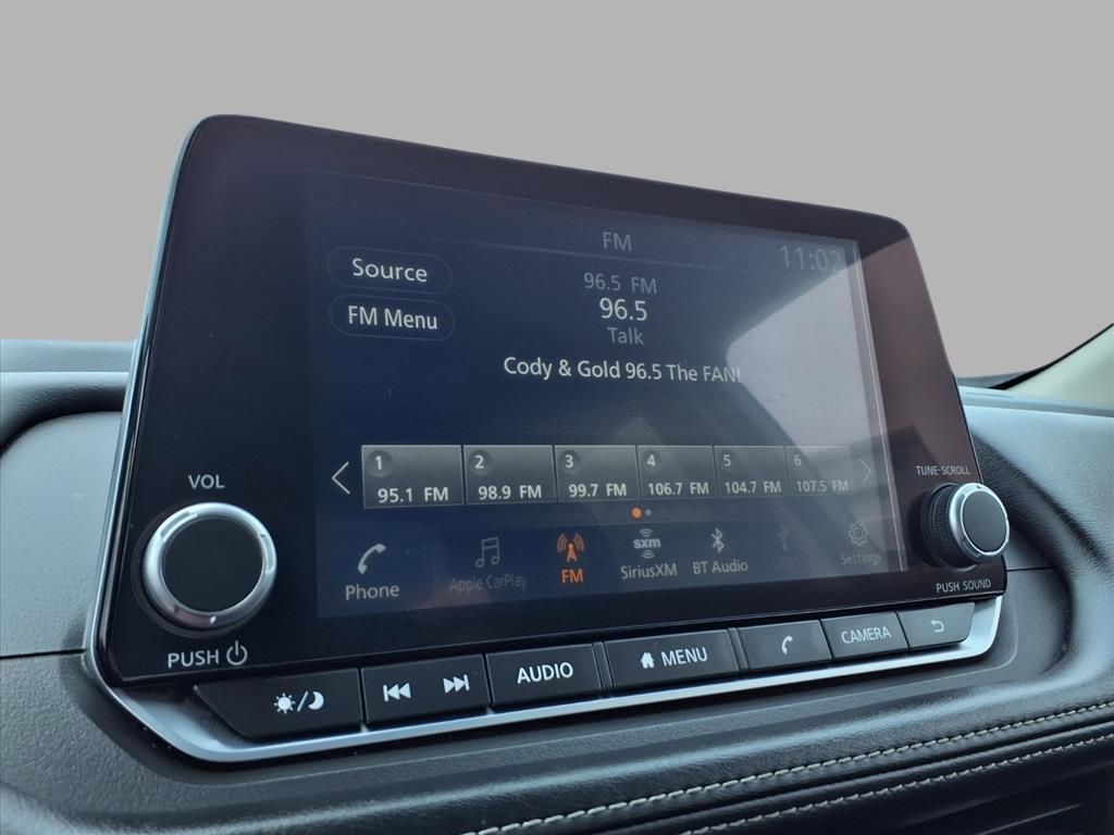 2024 Nissan Rogue SV photo 4