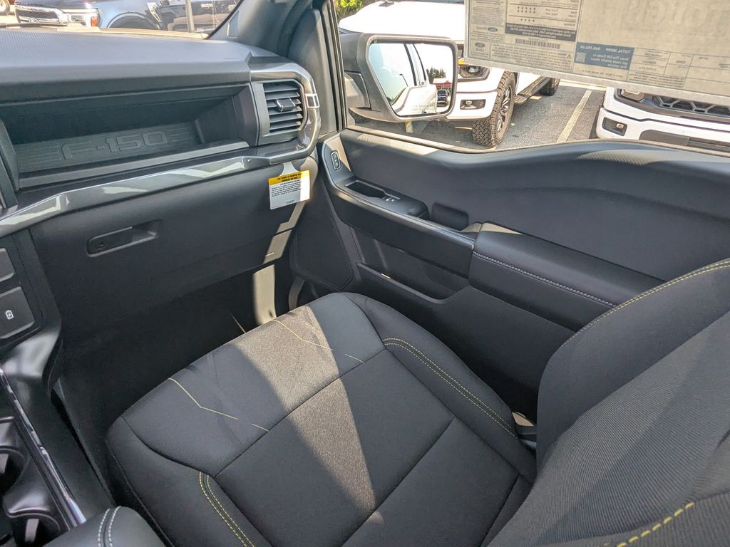 2025 Ford F-150 STX photo 15
