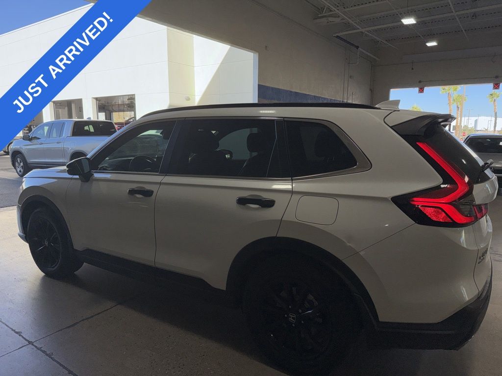 2023 Honda CR-V Hybrid Sport photo 3