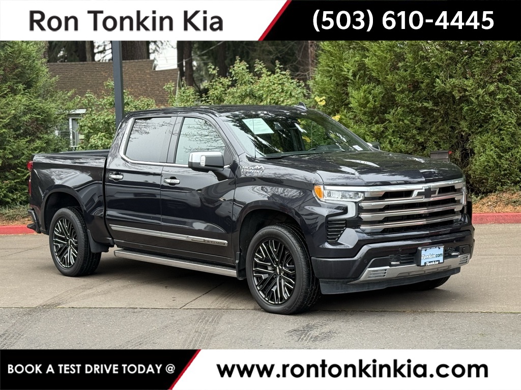 2022 Chevrolet Silverado 1500 High Country's photo