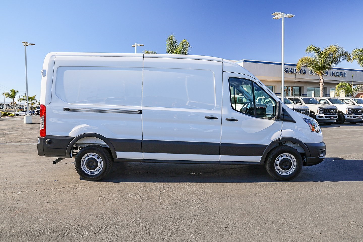 2026 Ford Transit Cargo photo 2