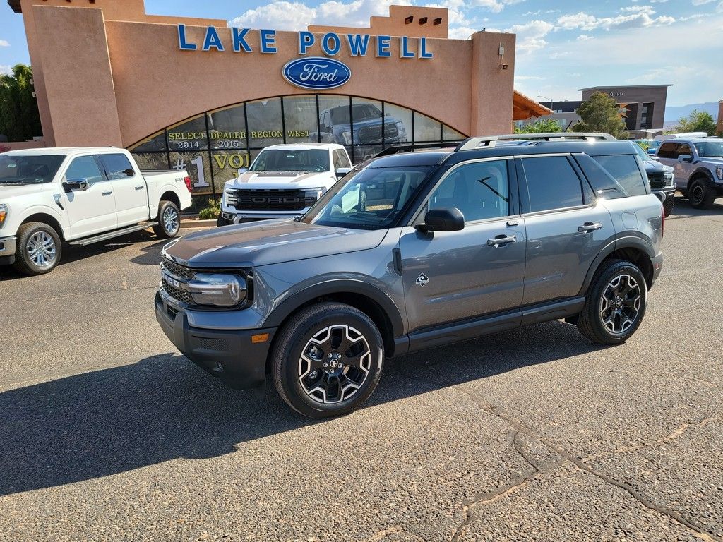 2025 Ford Bronco Sport Outer Banks's photo