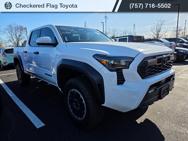 2024 Toyota Tacoma TRD Off-Road photo 3