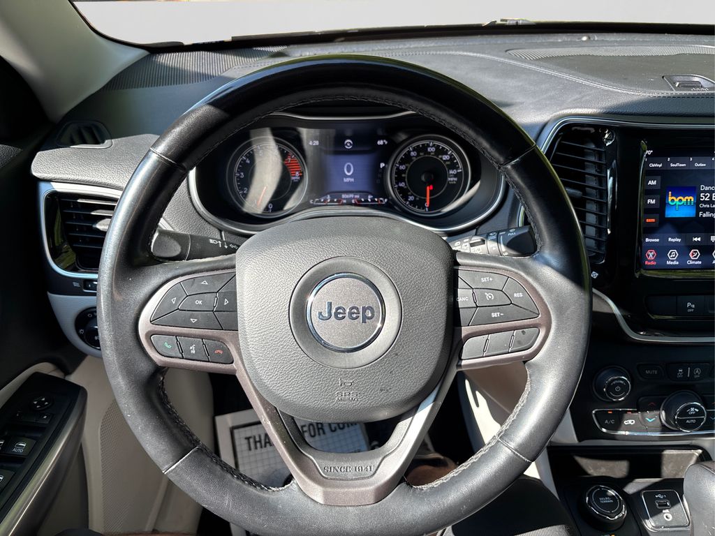 2019 Jeep Cherokee Limited photo 22