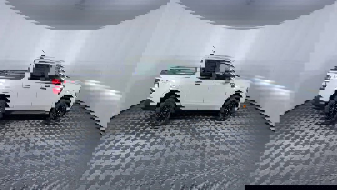 2025 Ford Maverick XLT photo 9