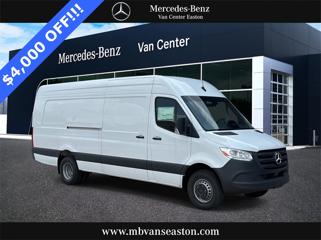 2025 Mercedes-Benz Sprinter Cargo Van