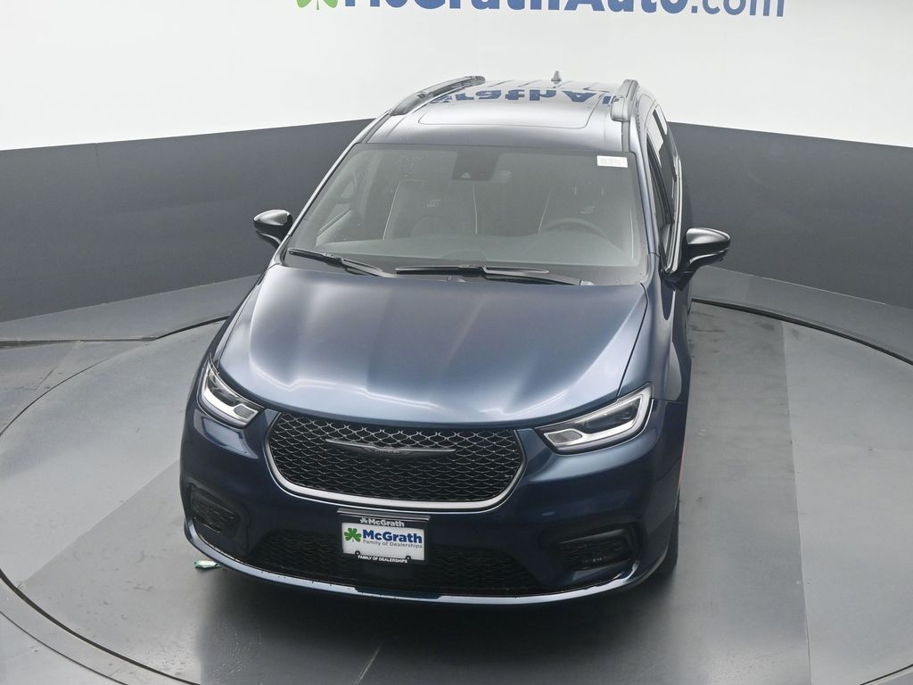 2025 Chrysler Pacifica Limited photo 23