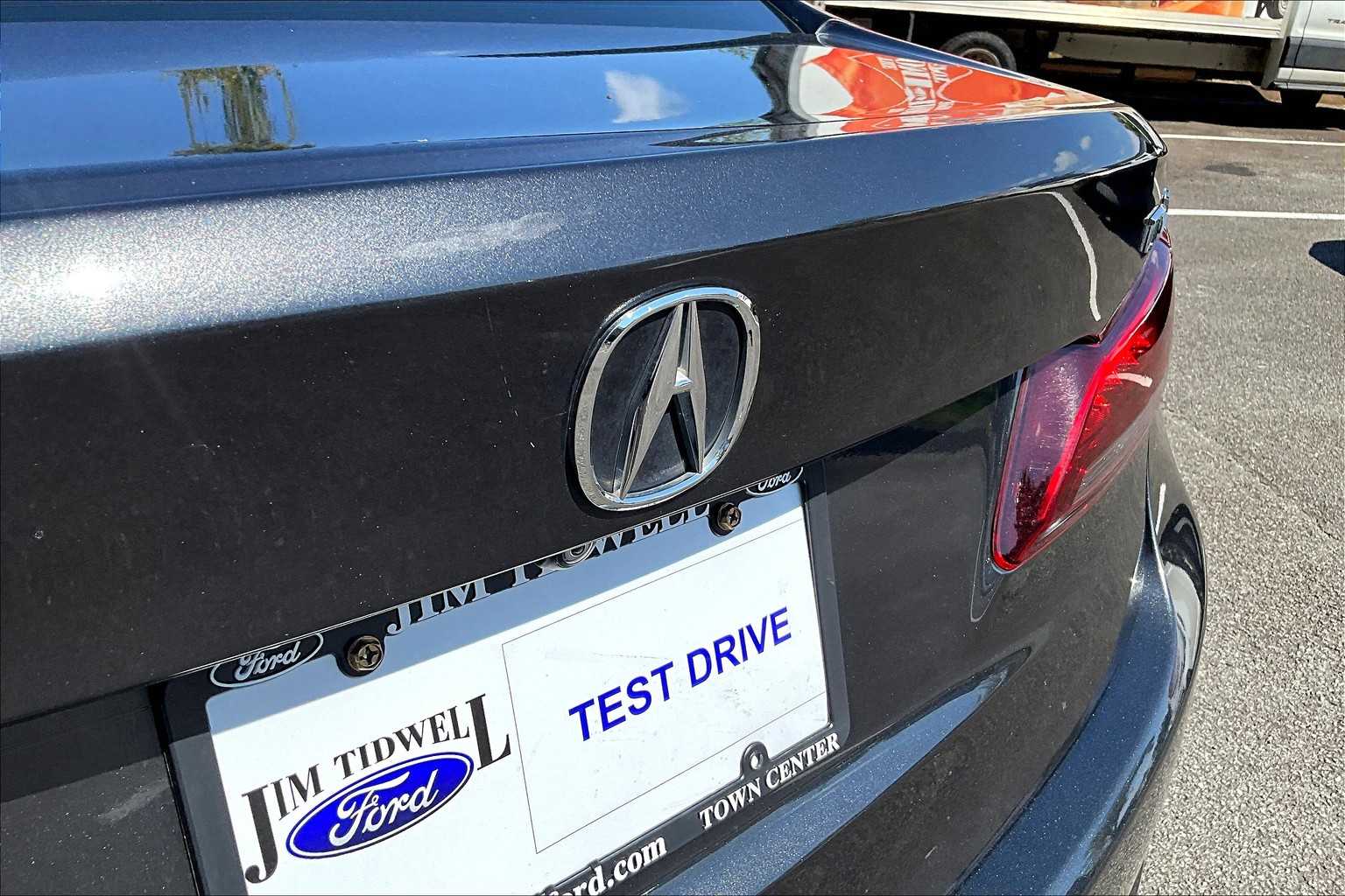 2015 Acura TLX Advance photo 30