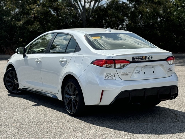 2023 Toyota Corolla Hybrid SE photo 4