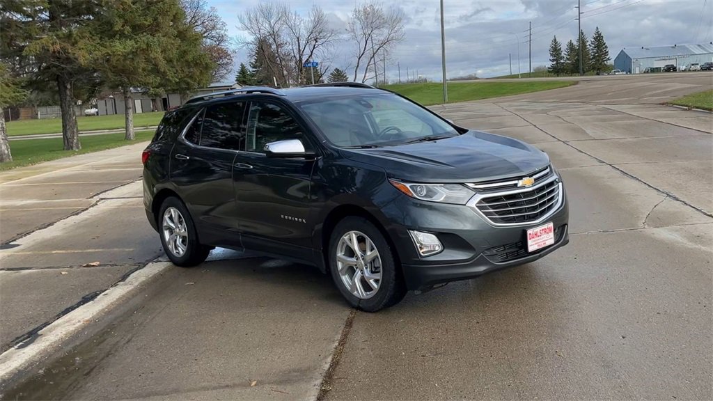 Used 2020 Chevrolet Equinox Premier with VIN 3GNAXXEV8LS573326 for sale in Oslo, Minnesota