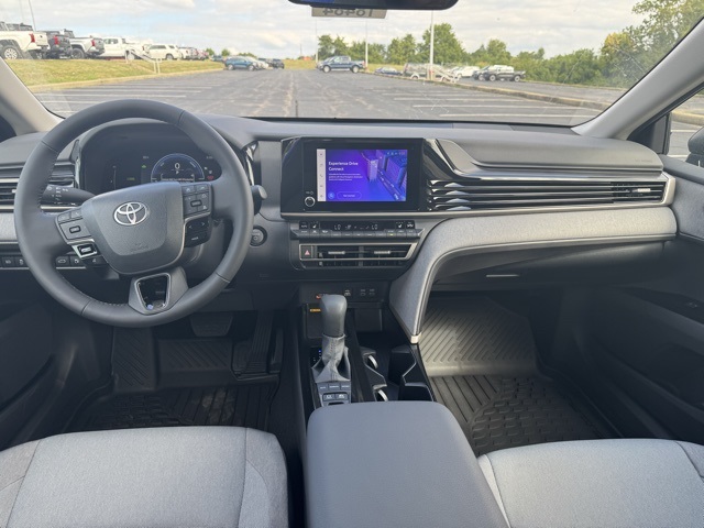 2025 Toyota Camry LE photo 12