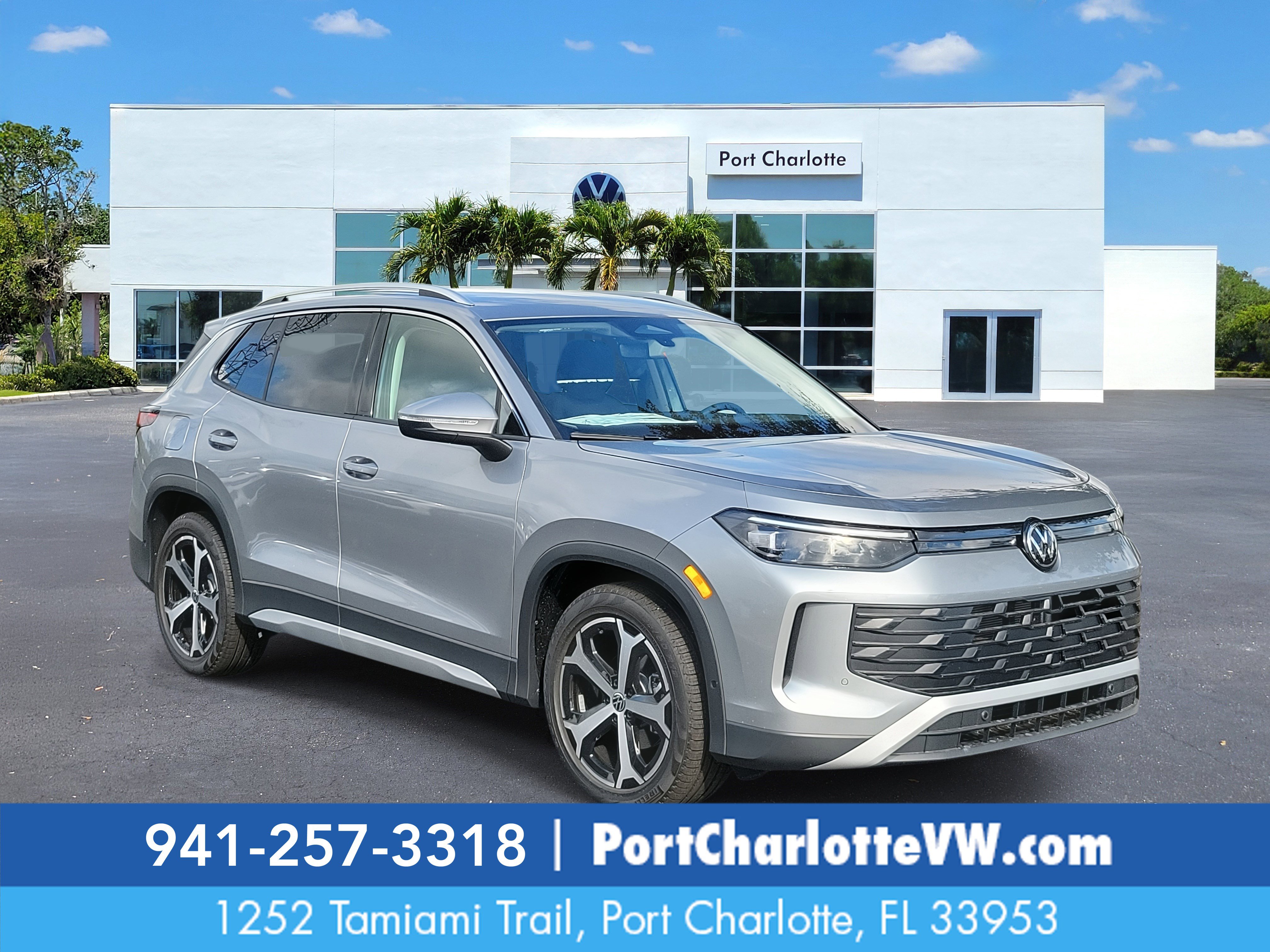 2026 Volkswagen Tiguan SE's photo