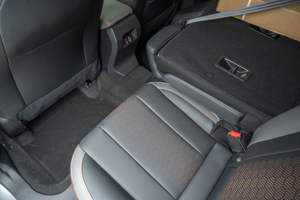 2025 Subaru Crosstrek Limited photo 18
