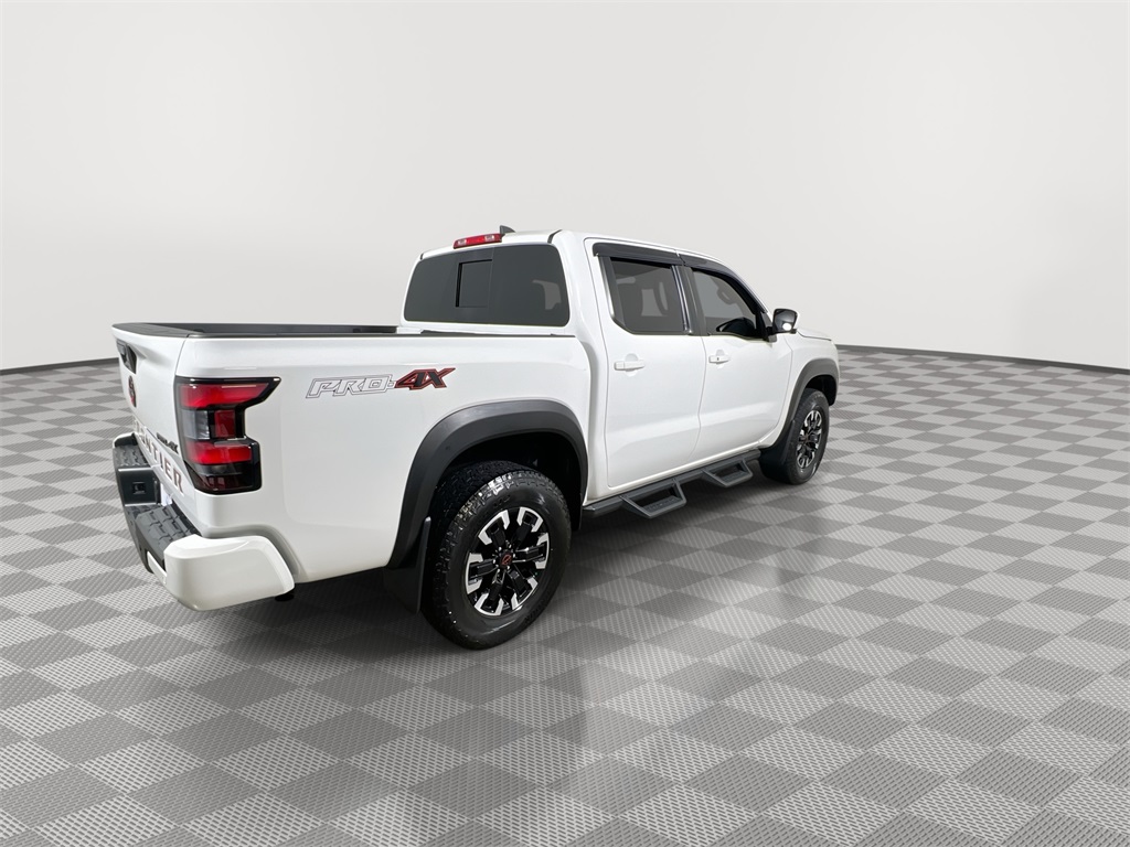 2023 Nissan Frontier PRO-4X photo 8