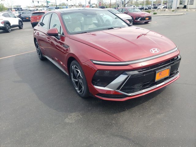 2024 Hyundai Sonata SEL Convenience photo 3