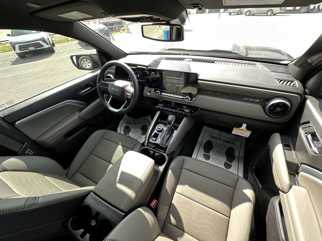 2025 Chevrolet Colorado ZR2 photo 11