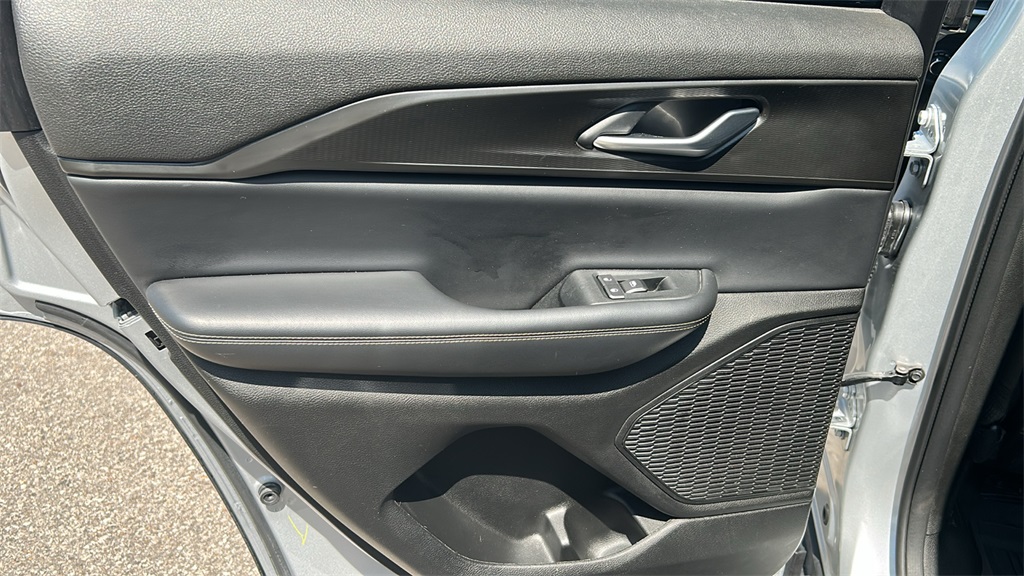 2023 Jeep Grand Cherokee Altitude photo 28