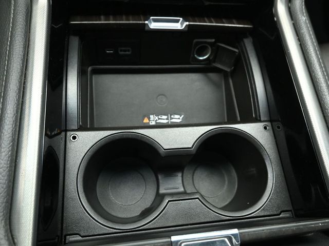 2022 GMC YUKON XL - Image 20