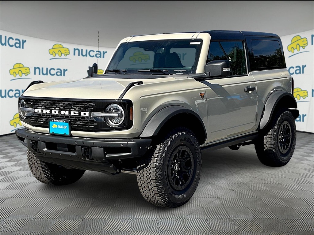 2025 Ford Bronco Badlands photo 3