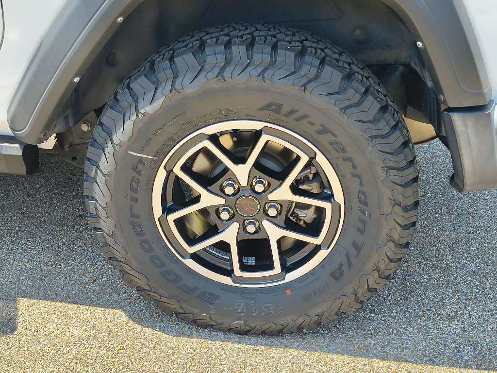 2021 Jeep Wrangler Sport S photo 4