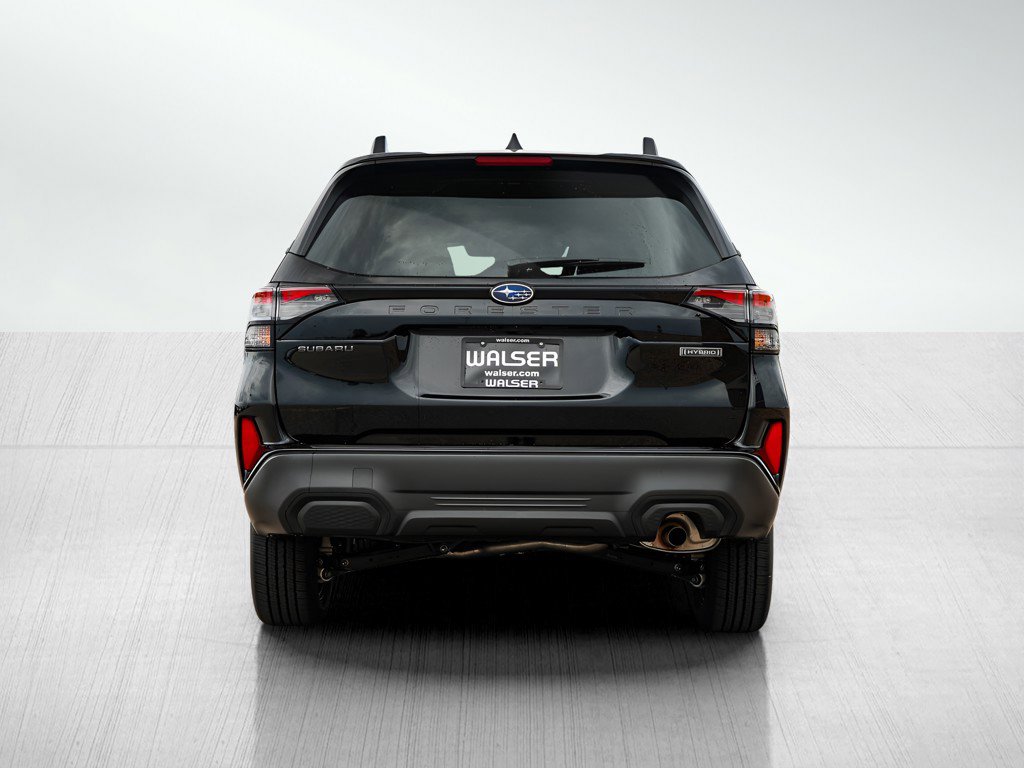 2025 Subaru Forester Premium photo 4