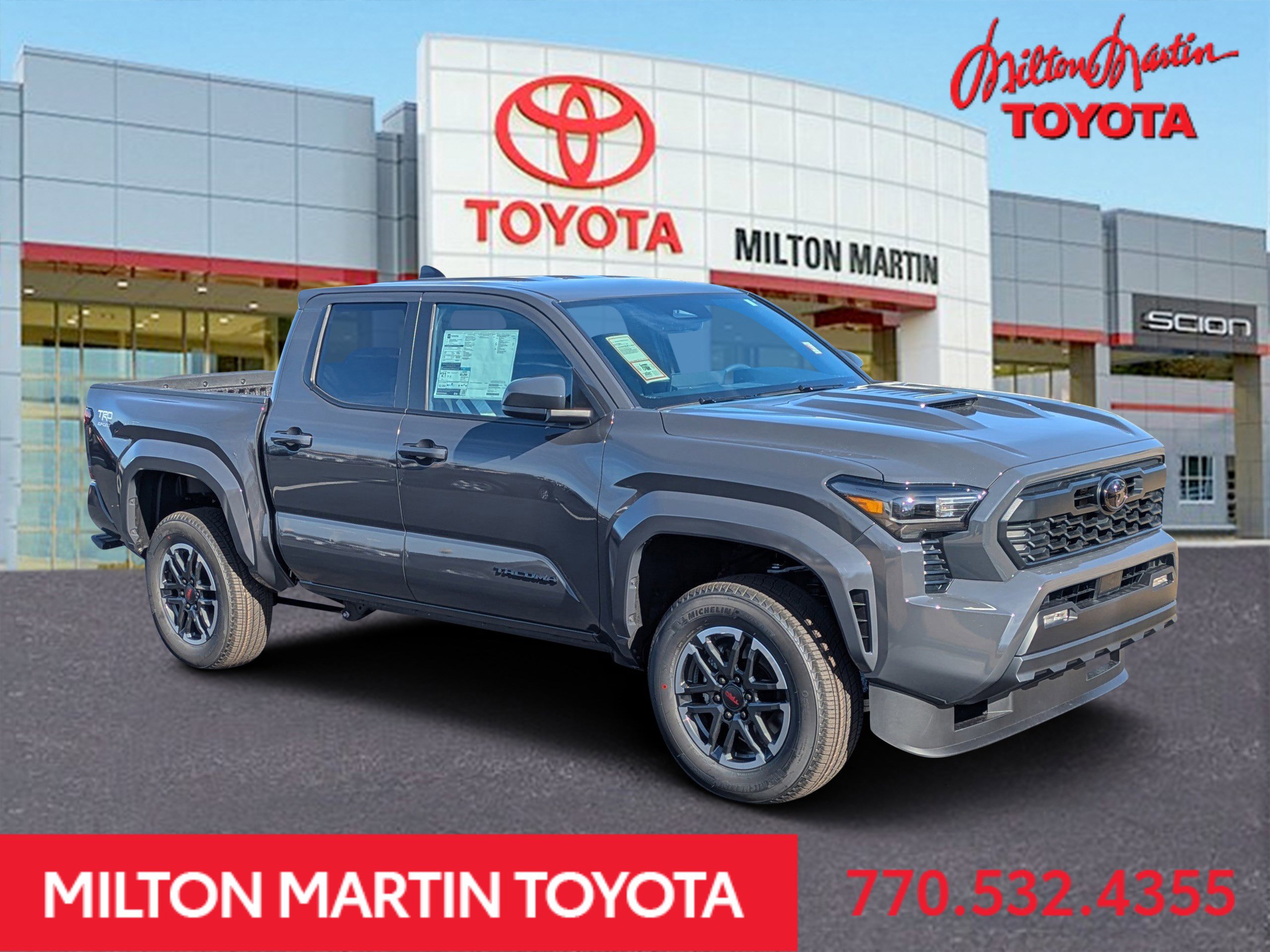 2026 Toyota Tacoma TRD Sport's photo