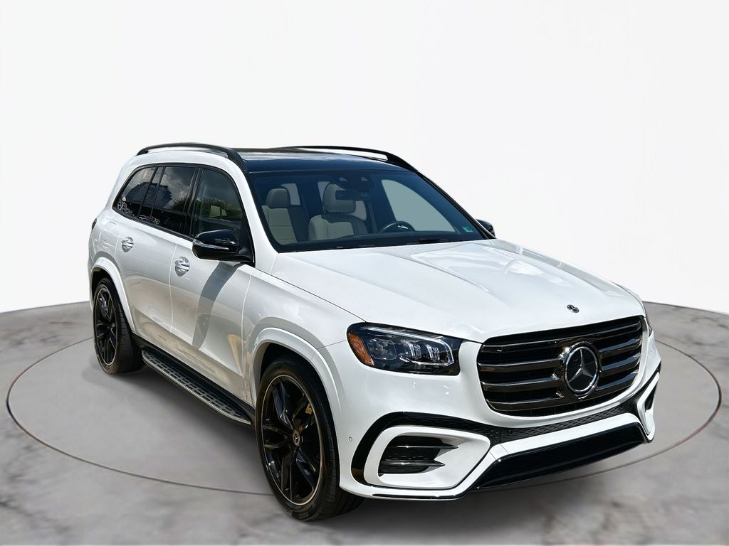 2025 Mercedes Benz GLS 450 4MATIC photo 3