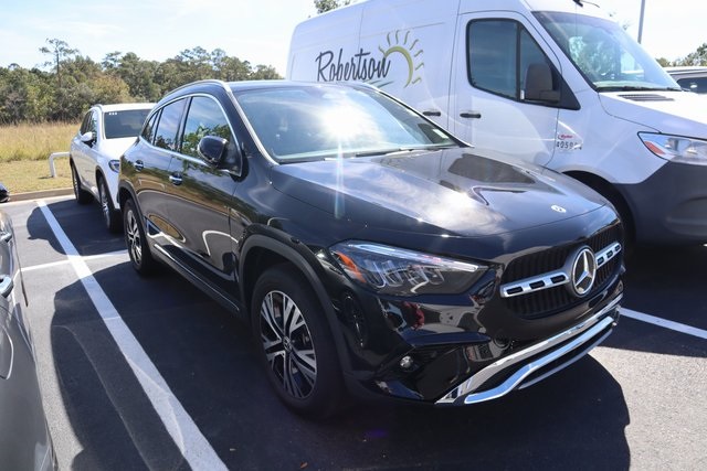 2025 Mercedes Benz GLA 250 photo 3