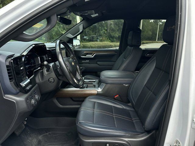 2023 Chevrolet Silverado 1500 photo 7