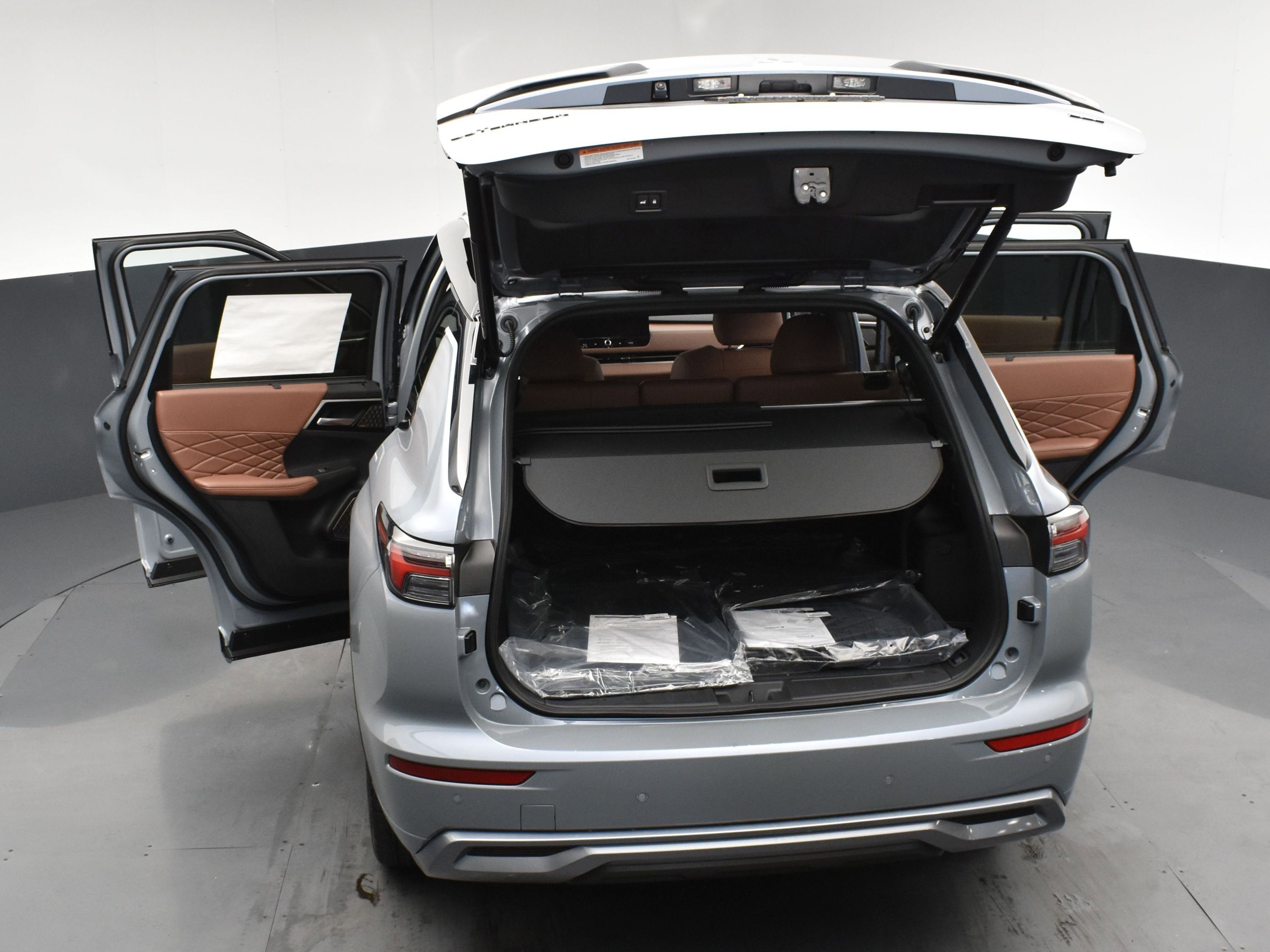 2025 Mitsubishi Outlander SEL photo 26