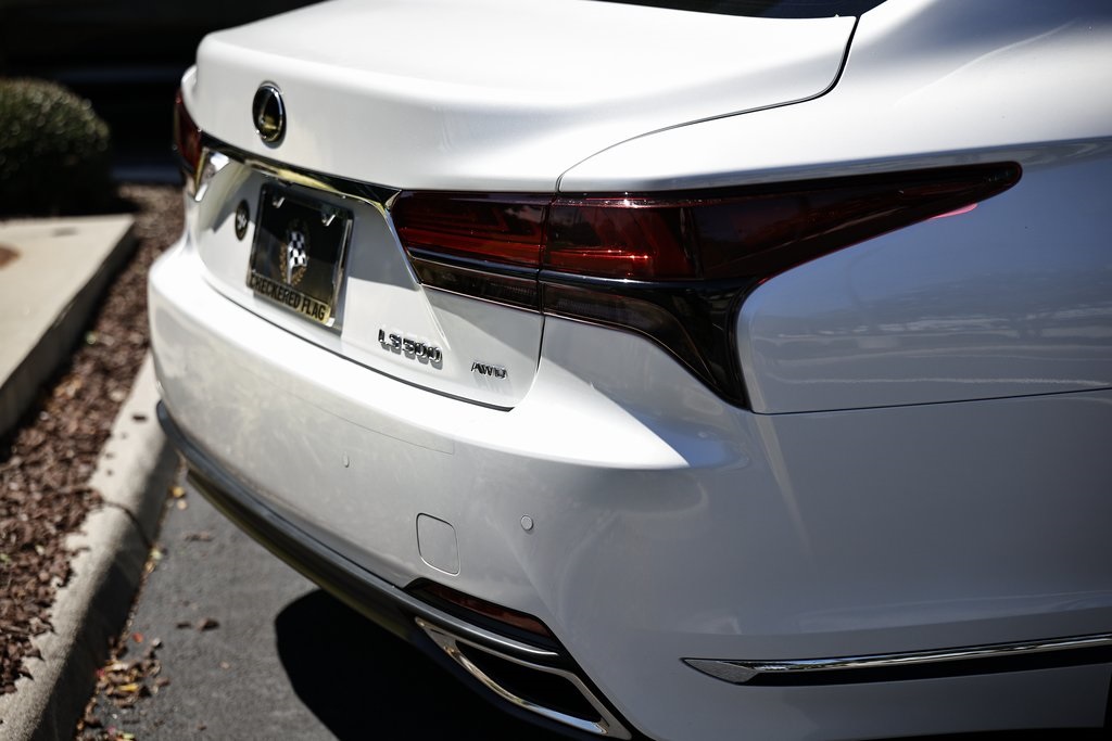 2021 Lexus LS 500 photo 4