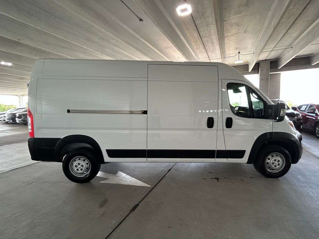 2023 Ram ProMaster 2500 photo 3