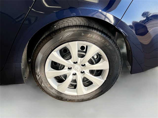 2024 Toyota Corolla LE photo 30