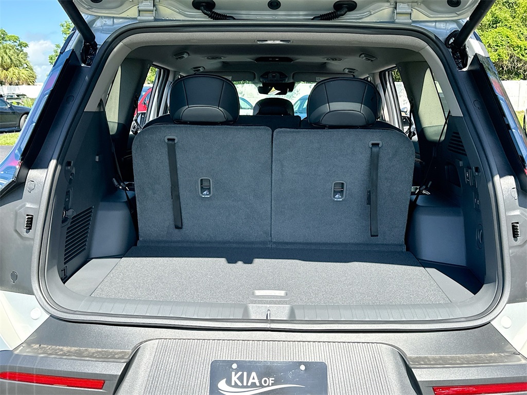 2026 Kia EV9 Light Long Range photo 26