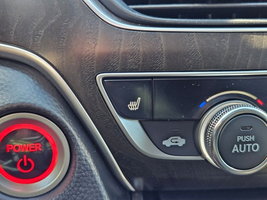2021 Honda Accord Hybrid EX-L photo 21