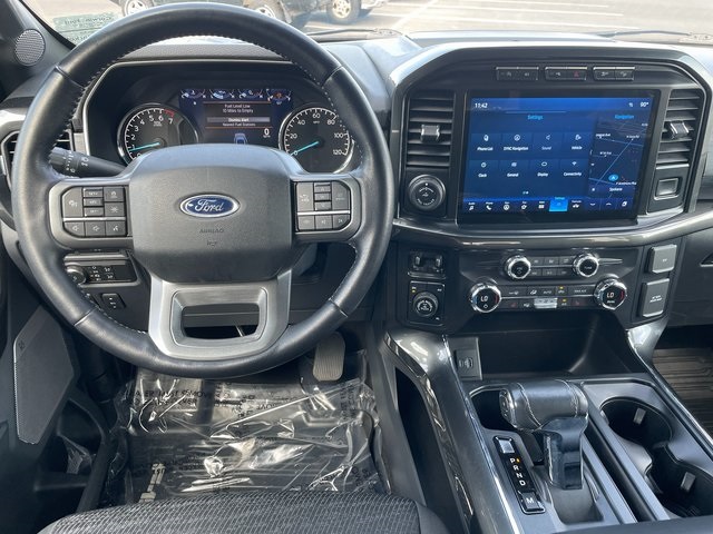 2021 Ford F-150 XLT photo 3