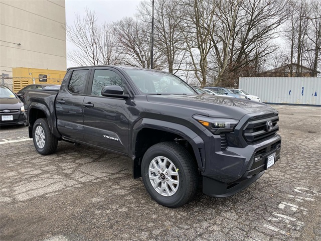 2026 Toyota Tacoma SR5's photo