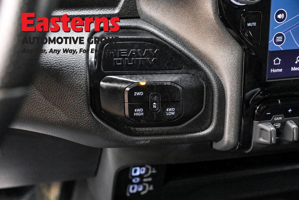 2025 Ram 2500 Tradesman photo 17