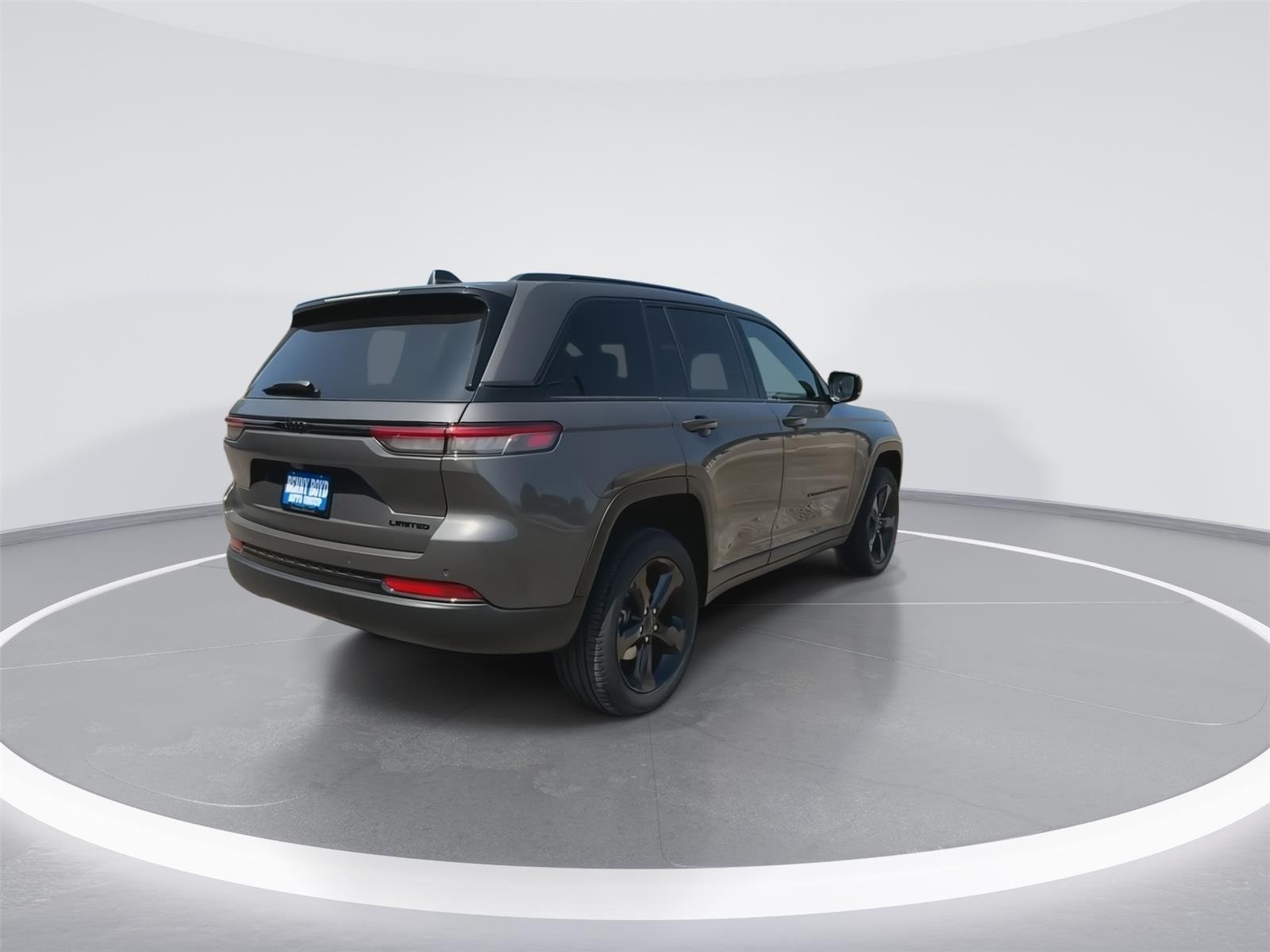2025 Jeep Grand Cherokee Limited photo 8